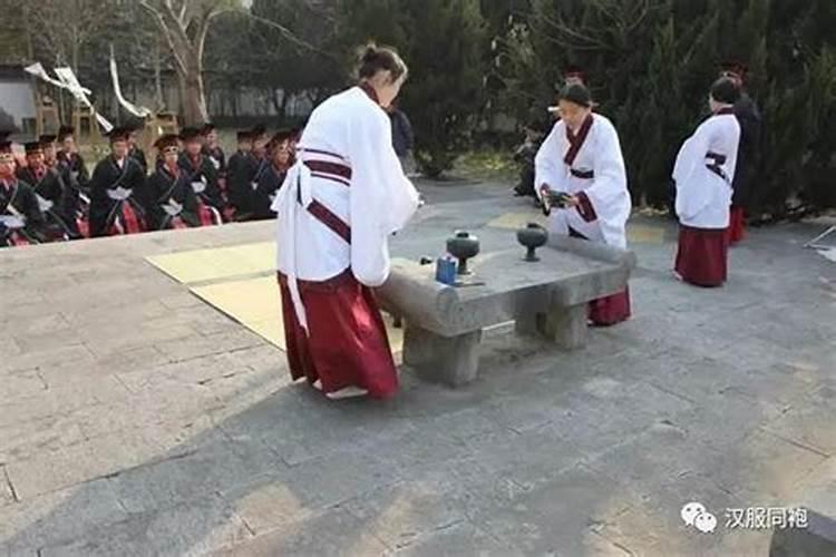 梦见自己抱着死人是什么预兆？