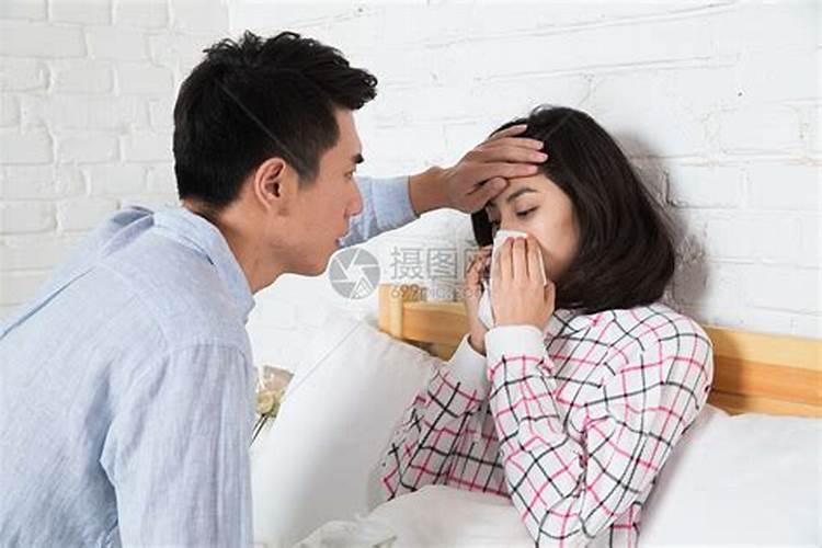 梦见被女人追着跑