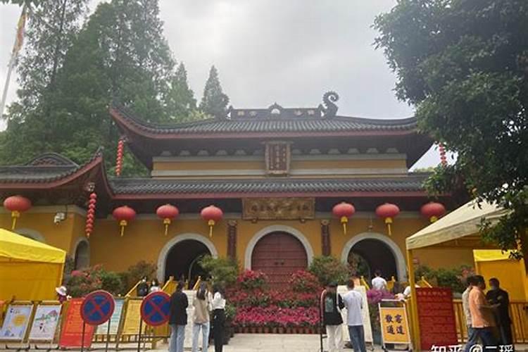 葫芦岛附近哪家寺庙可以烧冥纸