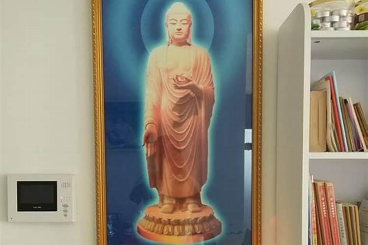 佛前的贡果要每天什么时候上贡,什么时候撤贡？晚上可不可以上香？