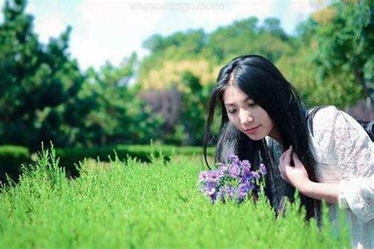 梦见女友前男友的预兆
