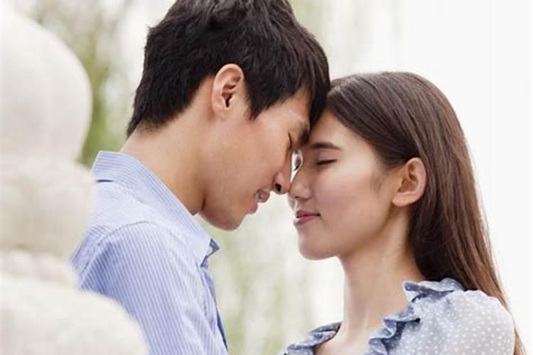 梦见离婚很久的前妻