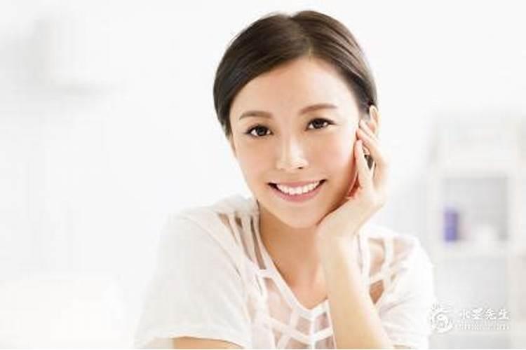 梦见大蟒蛇咬人的预兆