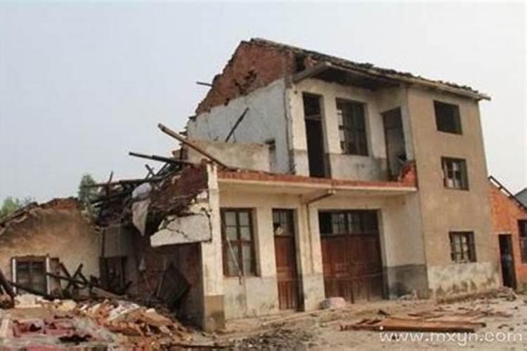 梦见老房子着火了什么预兆 梦见老房子着火了好不好