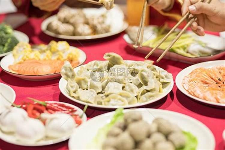 2025款福特蒙迪欧怎么样？设计与配置分析
