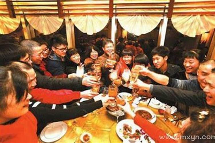中元节祭奠亲人的诗句和图片