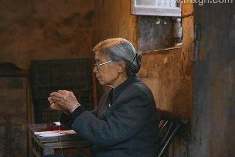 如何化解小人探头