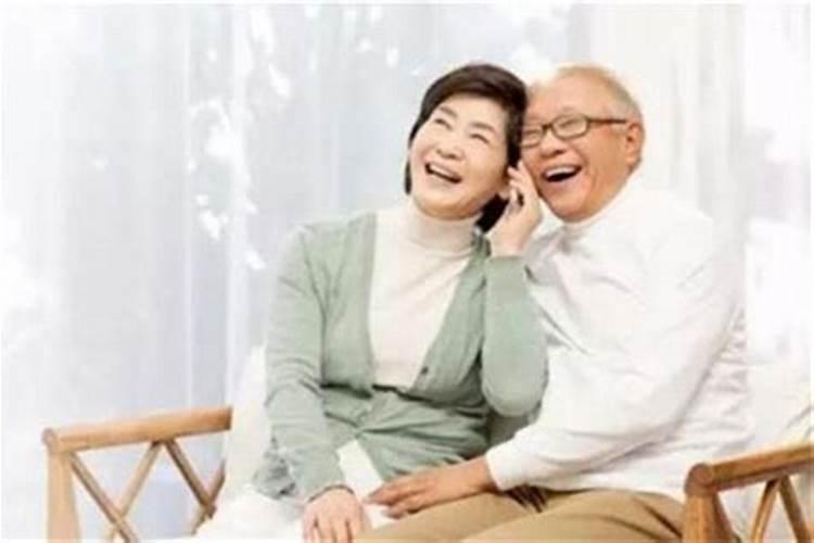 梦到去世的亲人和自己说话预示着什么意思