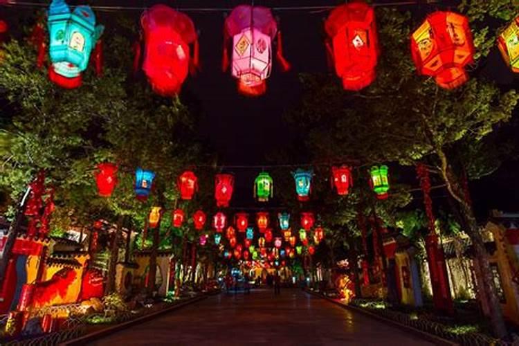 中国哪里灯会最著名？