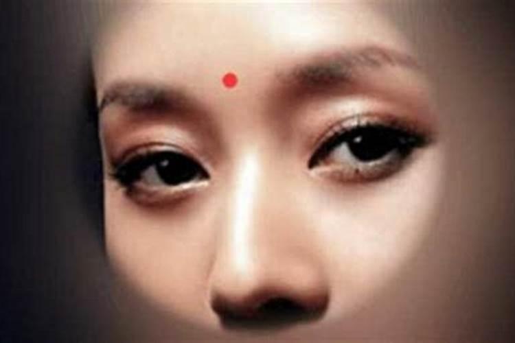 四个斗的女人命运 4斗6簸箕贵人运强？