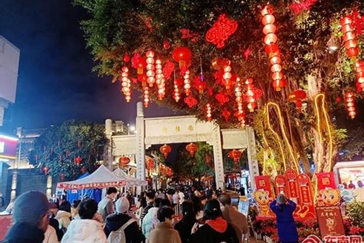 在家里每天给已故的妈妈上香可以吗？有些什么讲究