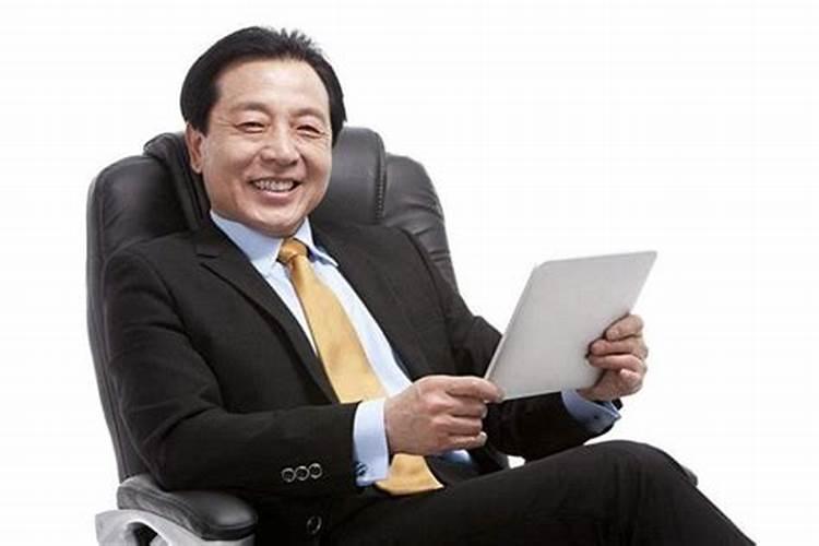 贵州春节习俗。细致一点,急需