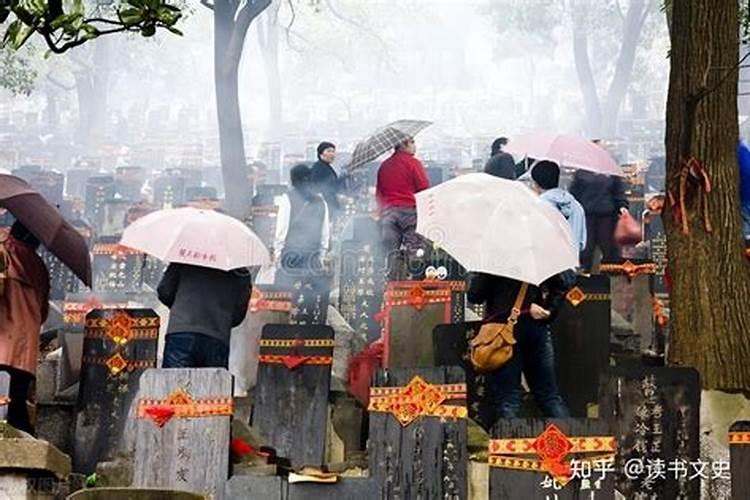 阴历初一到十五都可以上坟是么？