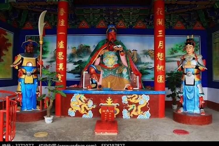 关公庙里的童子干什么