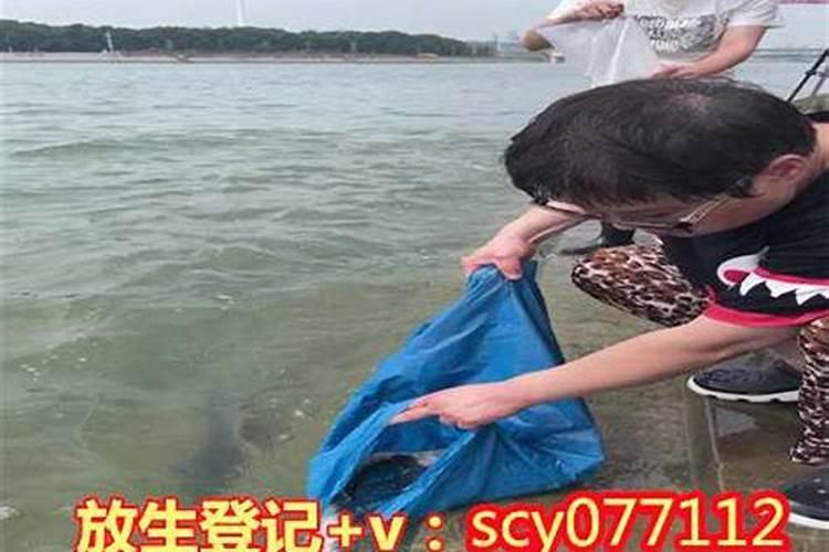 梦见朋友在我家吃饭是什么意思？