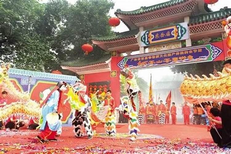 属鸡女婚姻最好的生肖