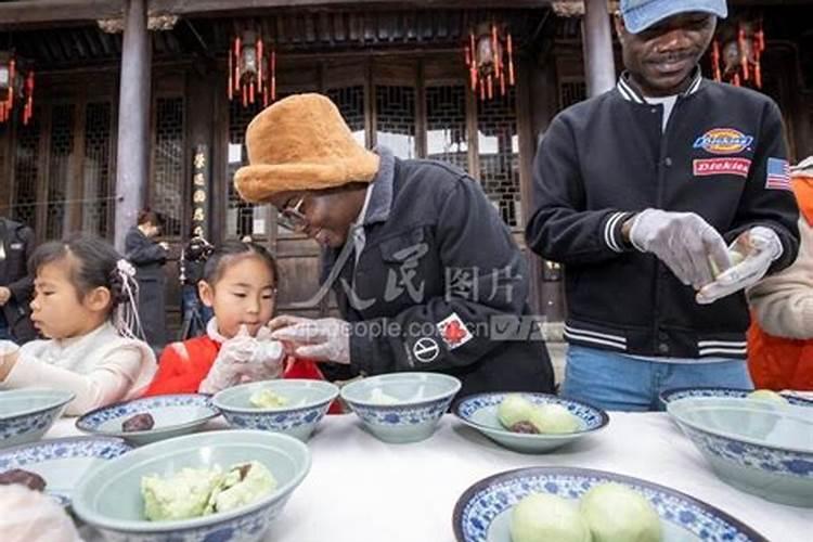 “端午节”是纪念谁的节日？