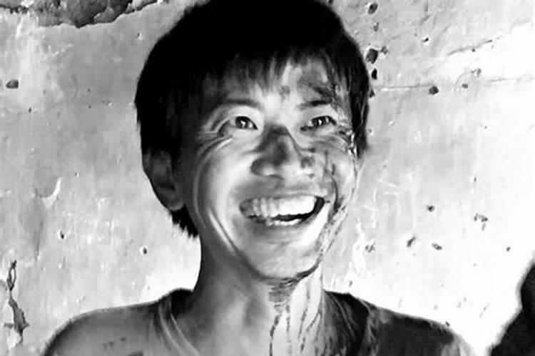 农历二零一九年九月二十八早晨七点五分出生五行属啥缺什么？