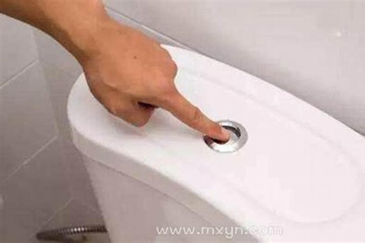 女人梦见手抓大便预兆什么
