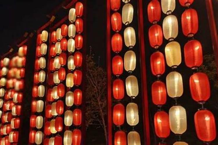 梦见邻居到我家