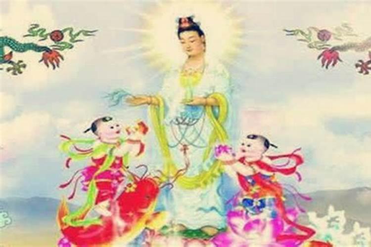 亲人去世一周年,要去坟前去祭奠吗？
