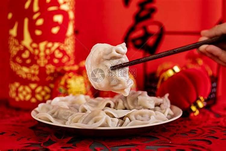 一九七二年十月二十七日子时出生在二零二年的财运如何？