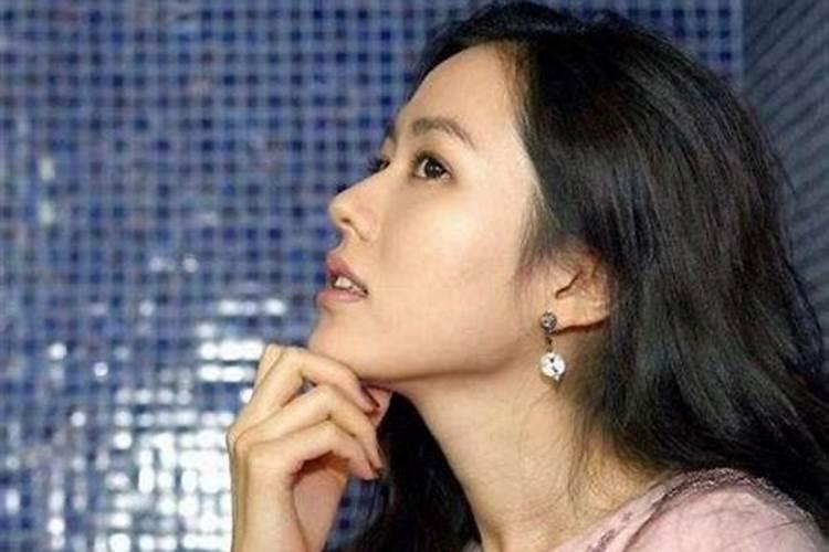 女人脖子长民间说法
