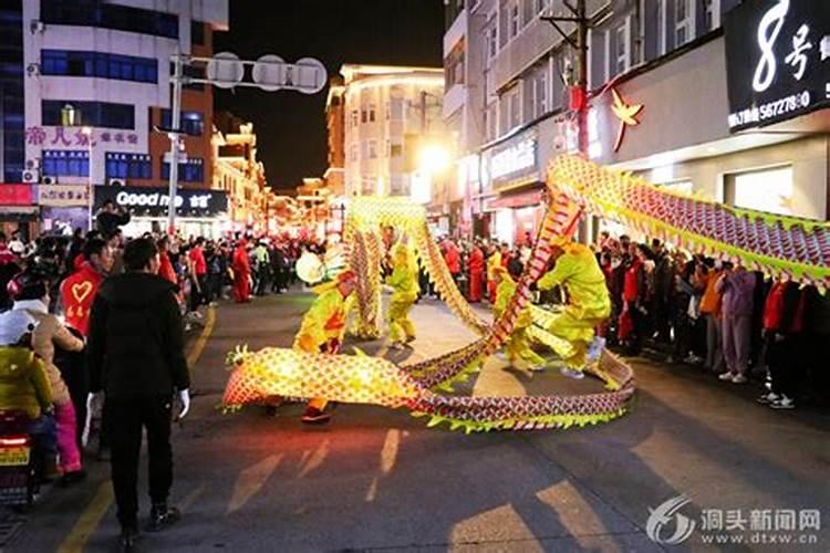梦见修厕所是什么意思？