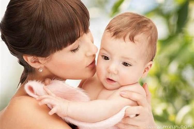 梦见女人投怀送抱的预兆