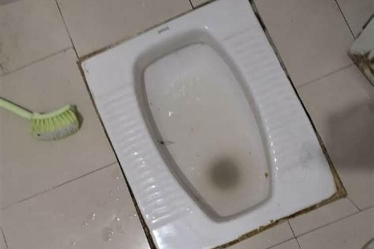 梦见卫生间堵了的预兆