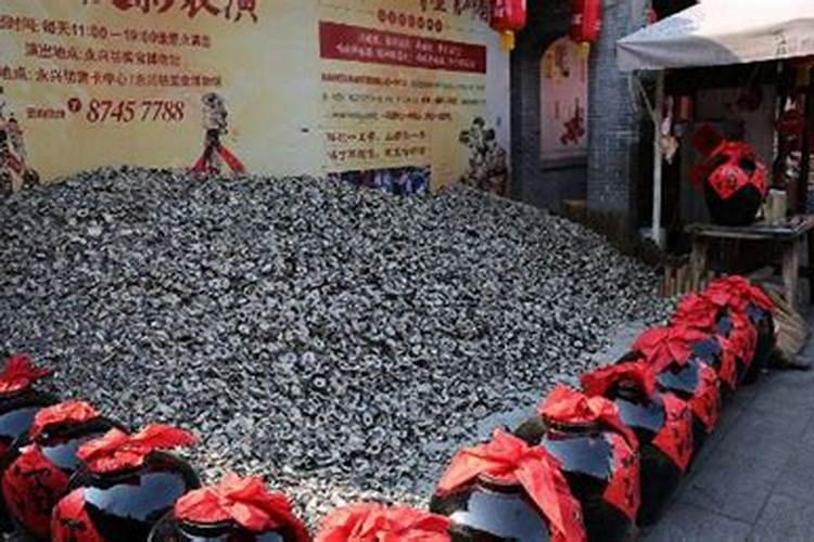 在腊月里人们不能做什么事情？