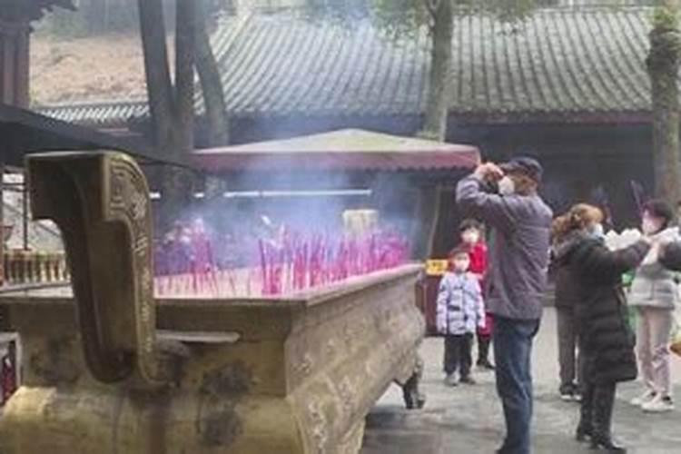 招贵人的风水摆件