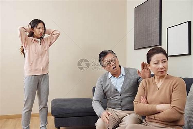 孕妇女人梦见亲人吵架是什么意思