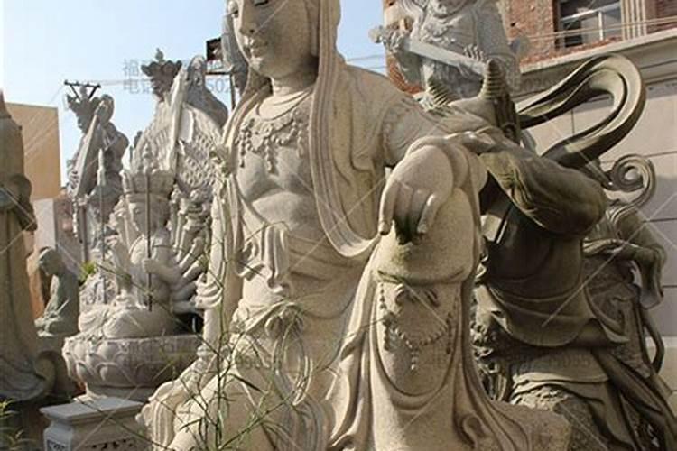 做梦梦见自己在学校里和同学们一起是什么预兆