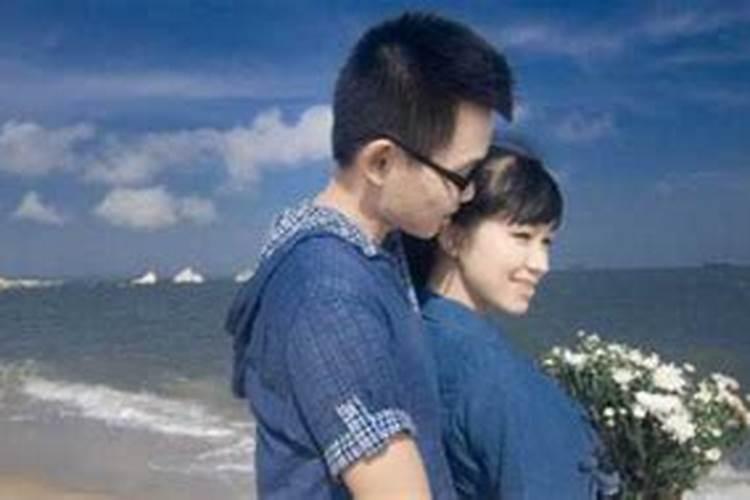 和前男友分手是因为他妈说八字不合,他只说再让他妈去别的地方合婚试试...
