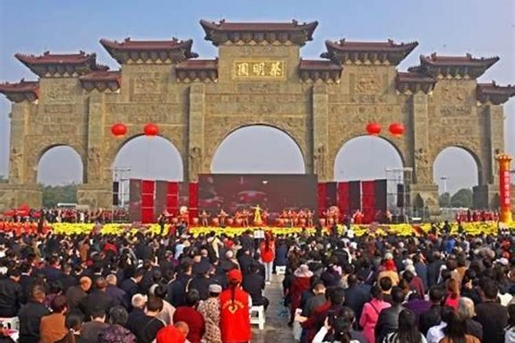 梦到同学聚会预示着什么？