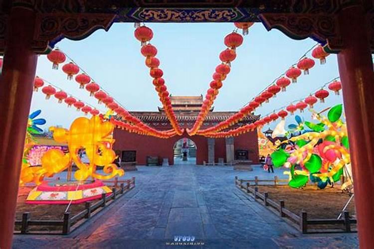 怎么算两人的生辰八字合不合 五行生肖看相生相克
