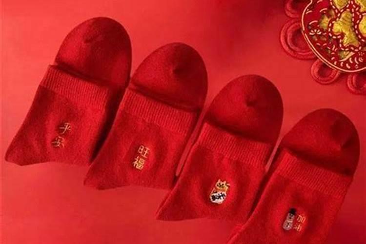 为什么本命年要戴、穿红色的东西？