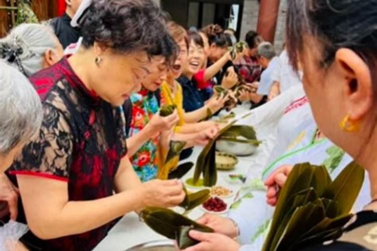 女人梦见红鲤鱼是什么意思 预兆