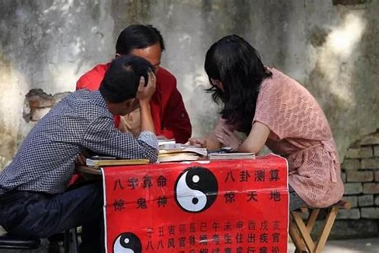 梦见给祖坟添土的预兆
