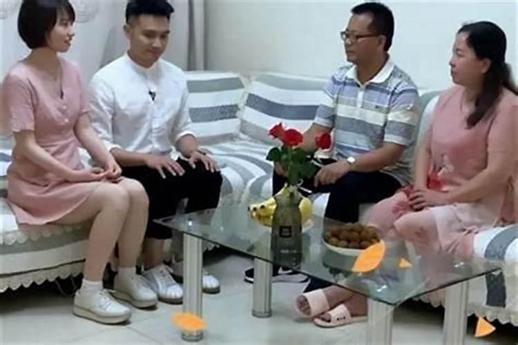 梦见初恋男朋友送我回家的预兆