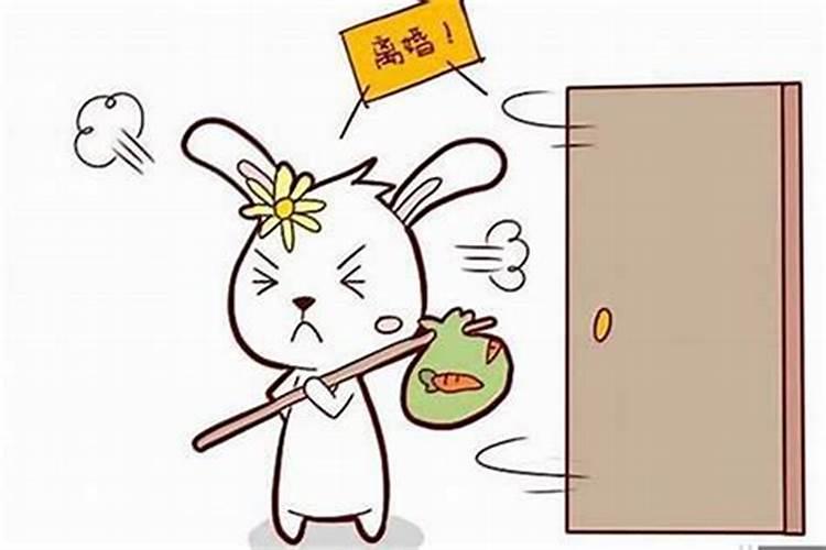 女命八字官杀混杂以哪个夫？