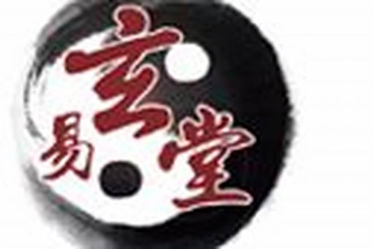 虎年家居风水布局,正东方用红色摆件化解是非