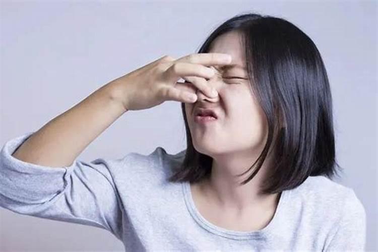 梦见恶心想吐