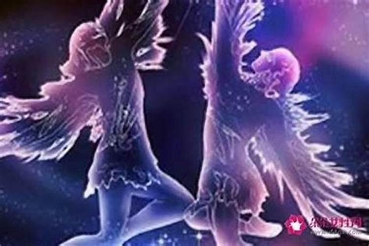 摆摊挣钱迅速积累一桶金的星座