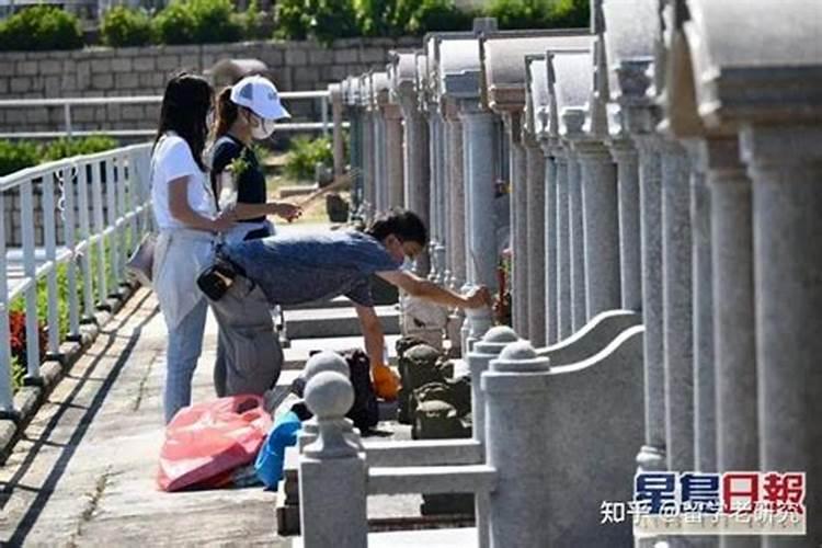 梦见添坟的预兆