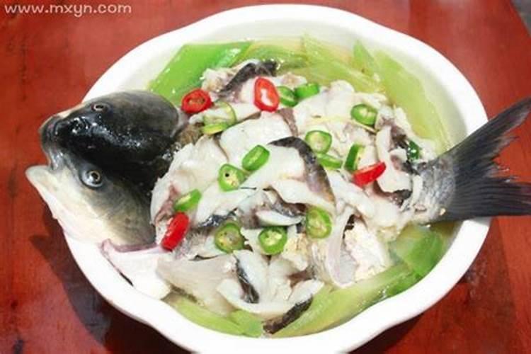 梦见大煮鱼吃鱼的预兆