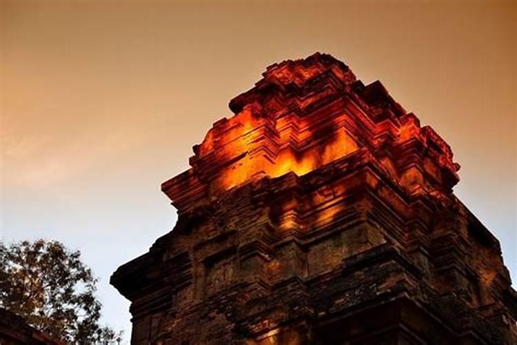 周公解梦梦见寺庙是什么意思 做梦梦到寺庙代表什么？好不好