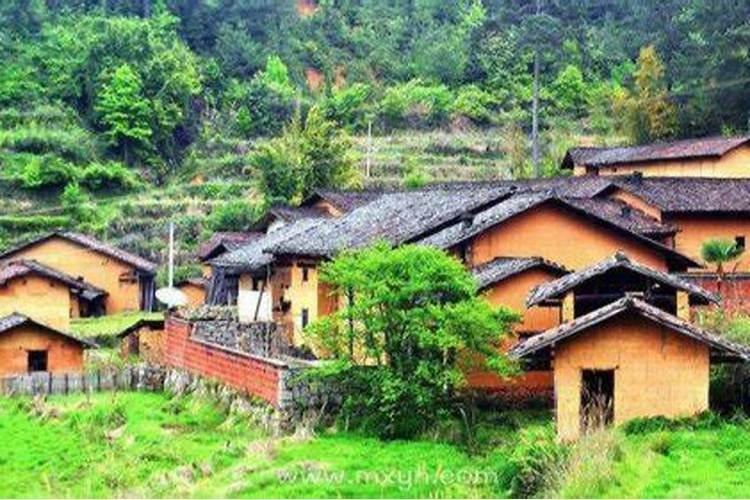 女人梦见回到以前住的房子是什么意思