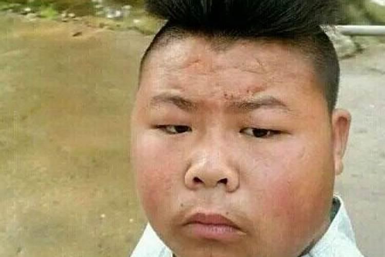 梦见自己生了个很丑的男孩的预兆